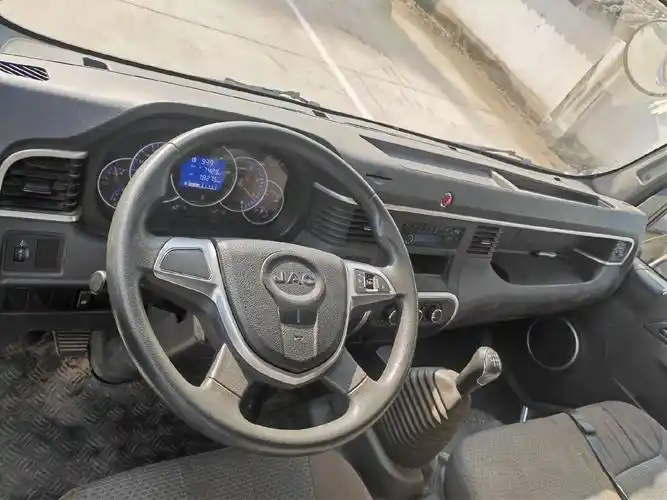 2米高栏,康明斯发动机!18年7月  江淮骏铃v - 抖音