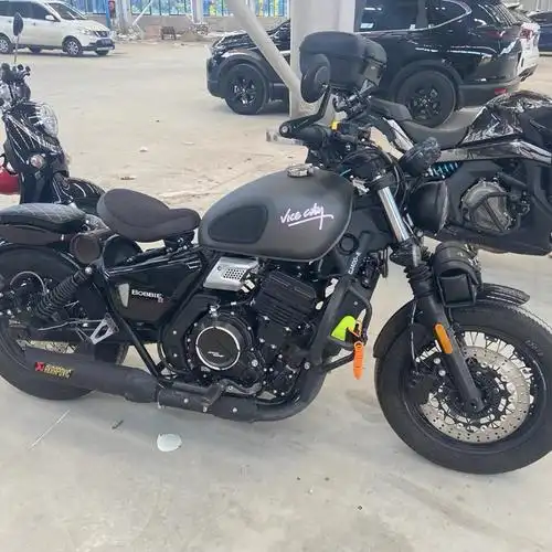 适用长江bobber400改装件保护杠保险杠长江650长江700防摔杠 长江400