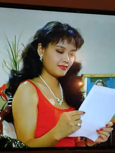 喋血杜鹃剧照特写2(女毒头,蒋欣,邓英)