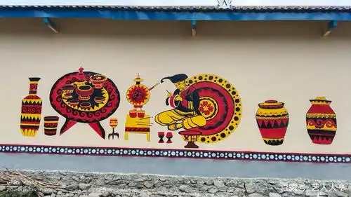 难得一见_最精美的彝族图腾壁画