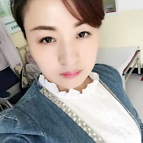 36岁离异女征婚照片(id:90421690)_山西太原征婚交友_珍爱网