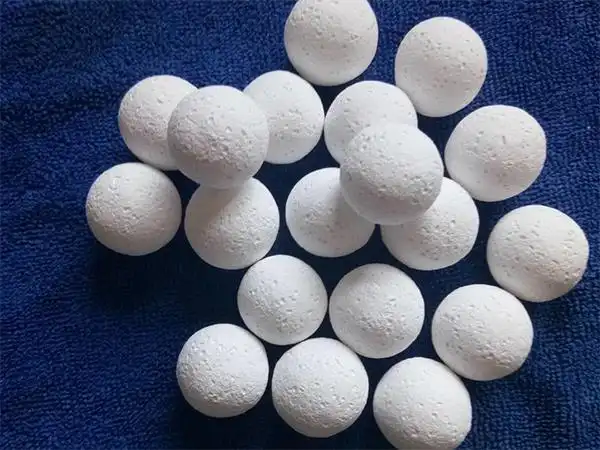 多孔瓷球-化工填料-耐磨陶瓷衬片|zta氧化锆砖|内衬陶瓷弯头|锆铝复合