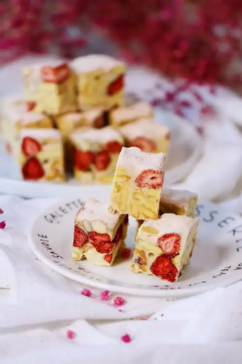 草莓雪花酥(4/11)