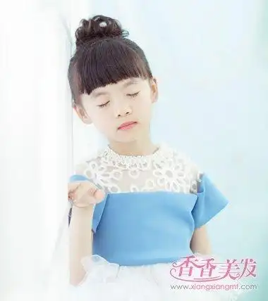 给宝宝梳简单的发型 如何梳简单的发型