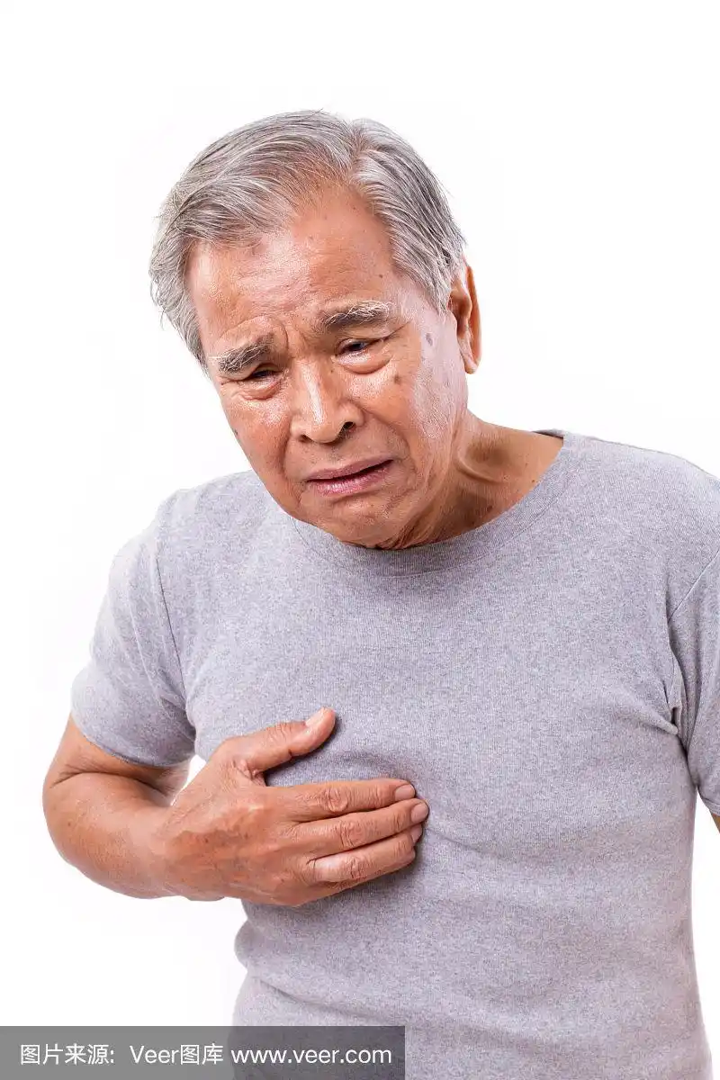 一个患有胃灼热,胃酸倒流的老人