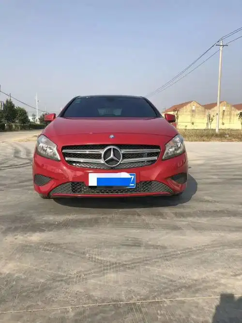 14年奔驰a小型车已售