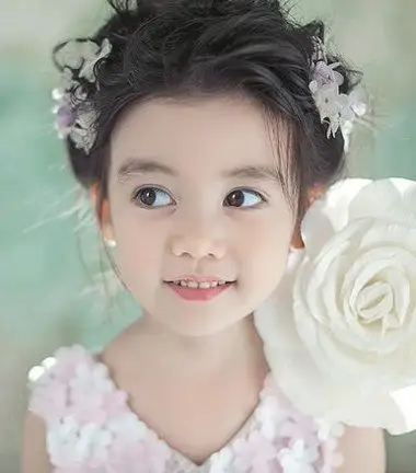 美丽简单韩式盘发小孩美丽盘发图解2