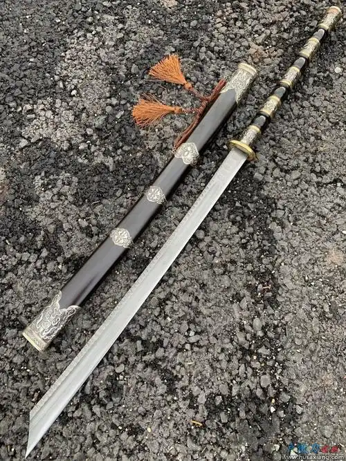 方标款康熙战刀斩马刀