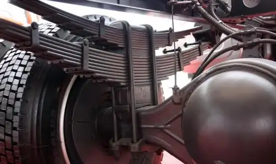 【钢板弹簧悬架】卡车百科_世纪卡车网