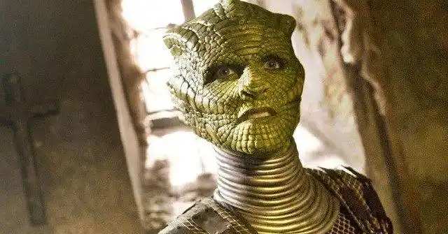 人类不知道很多事已被隐瞒好一段时间了,这个女爬虫人告密者比较希望