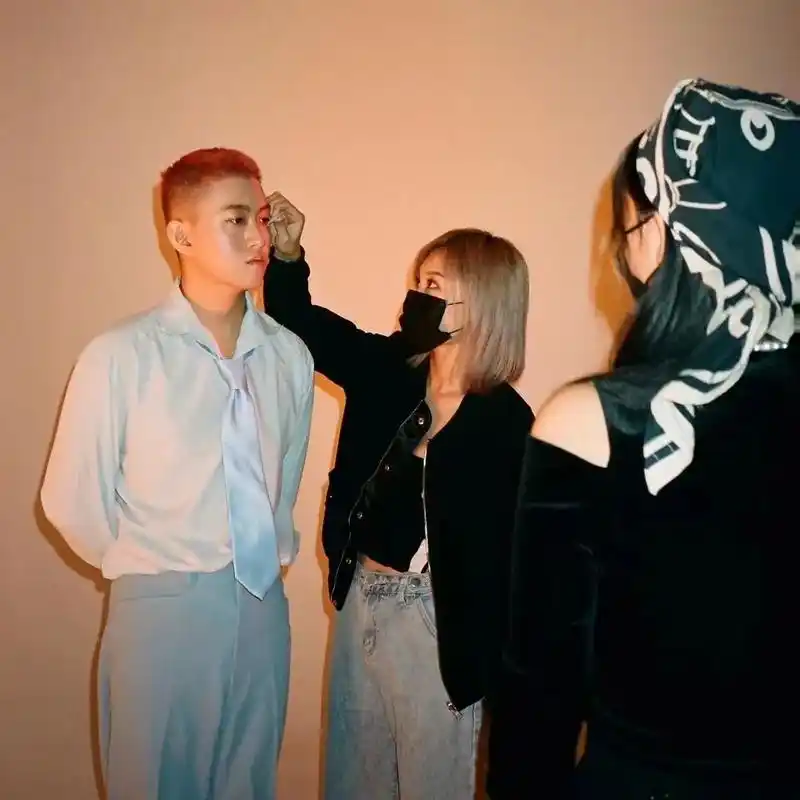 分享照片 #七哥的日常 #richbrian  - 抖音