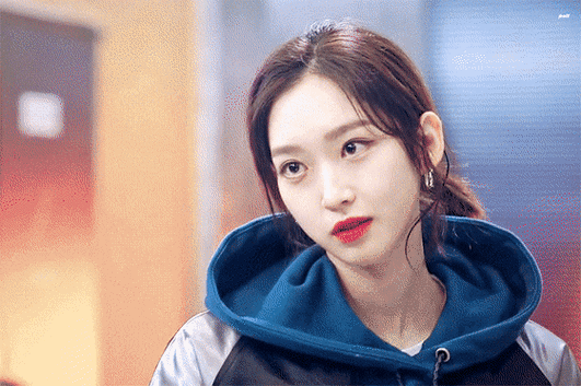 【theqoo】感觉短发更有魅力的《顶楼》周锡京饰演者韩智贤,剪短头发