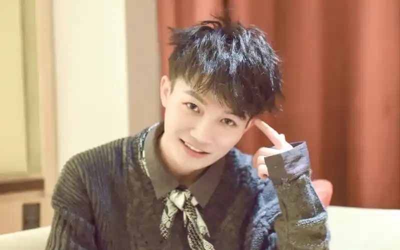 周深卡布笑到窒息的方言合集结尾害有方言十级学者撒老师秀操作