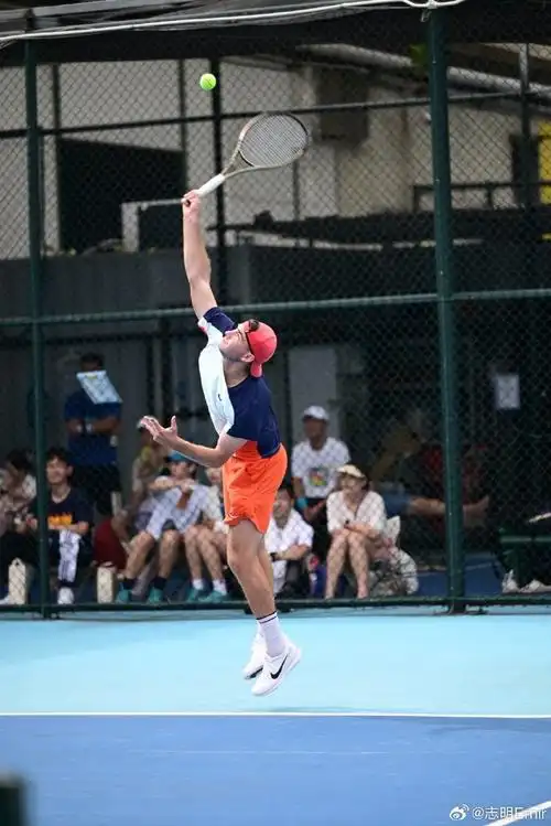 比力夫网球中心拍摄时间:2024-6-30#野马杯##网球##摄影##广州网球