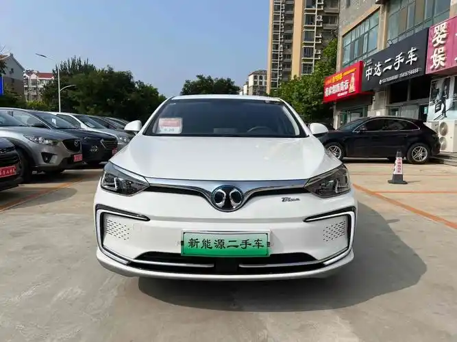 北汽新能源 北京eu5 plus  2021款 r500 优享版图片