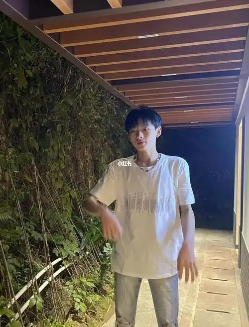 帅哥江浙沪穿搭