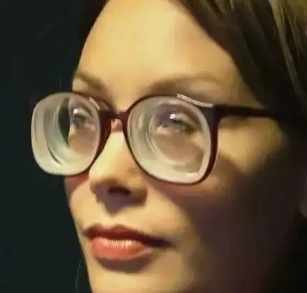 高度近视和普通近视区别和危害!