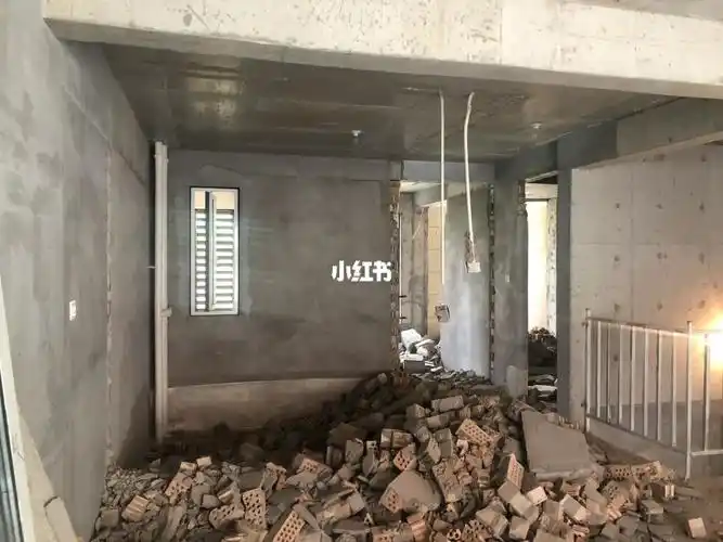 60预算装修220平三层叠拼