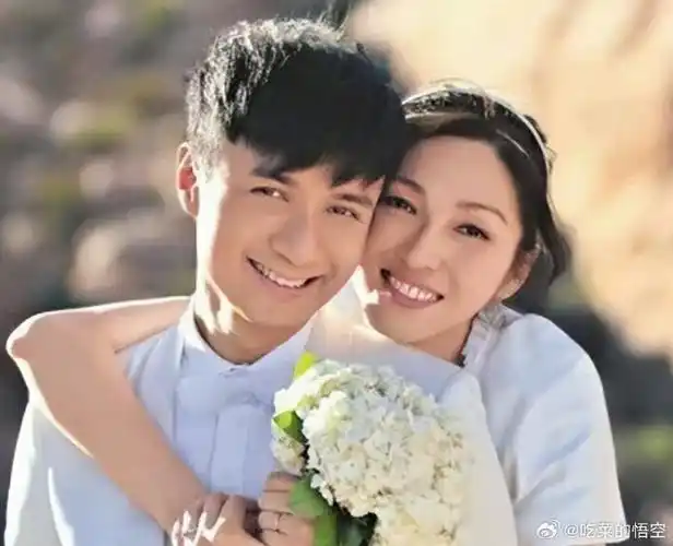 我妻子已经52岁了,竟然还能怀孕?"随后医生的话,让古巨基激动不已.