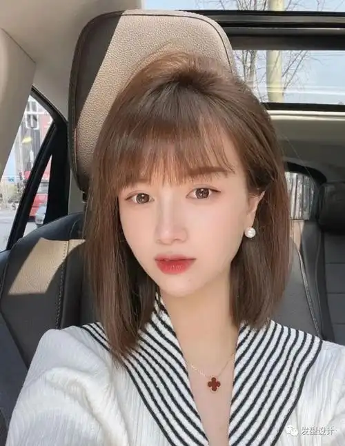 中短发也可以拥有甜美感,年年都很流行的一款发型,喜欢甜美可爱风的