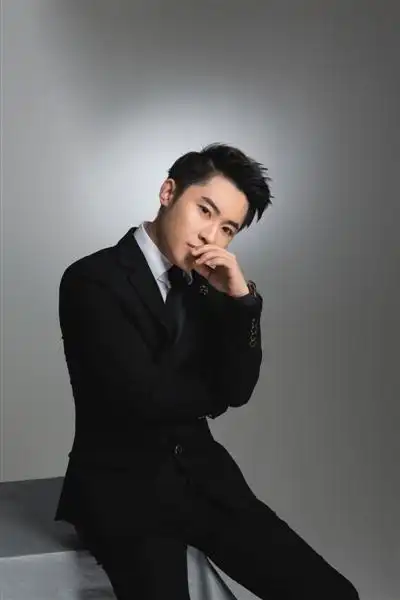 坚持梦想让女性更美_摩登周刊·中国时尚权力榜·人物_新京报电子报