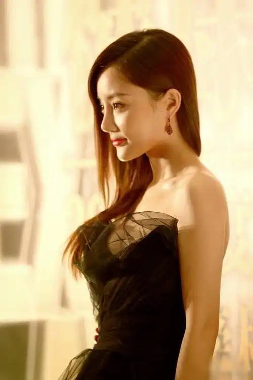 李小璐个人资料(李小璐个人简介)