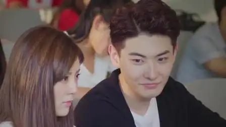 校花前传之很纯很暧昧 01 失手拽掉校花裙 杨明领表被无视