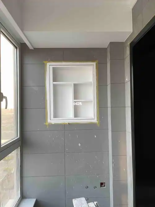 阳台有横梁怎么做窗帘盒