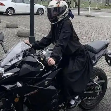 机车女孩真人女头女生头像