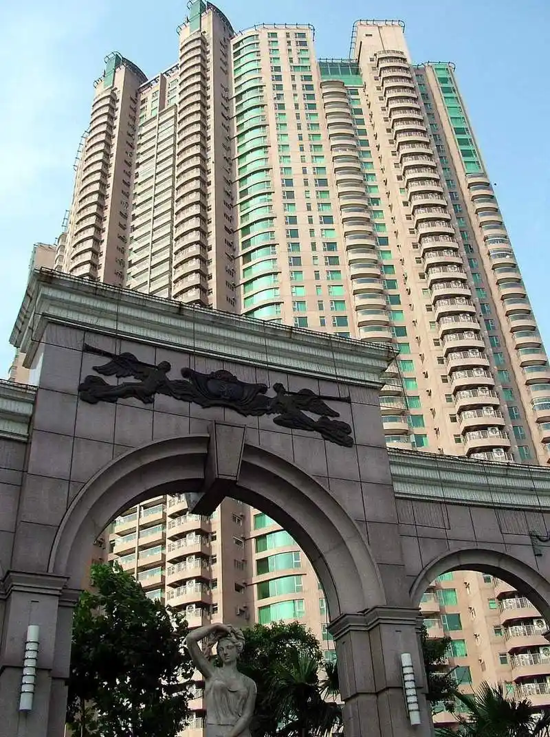 在厦门豪宅帝景苑举行生日会 有谁知道帝景苑在厦门什么水平啊?