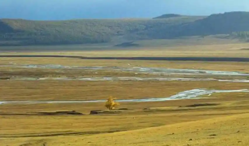 蒙古国,一个地下流淌着黄金的贫困国_经济体_大宗商品_资源