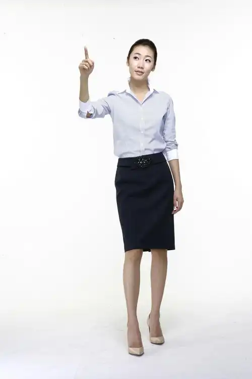 商务人士女性图片商务白领女性人士