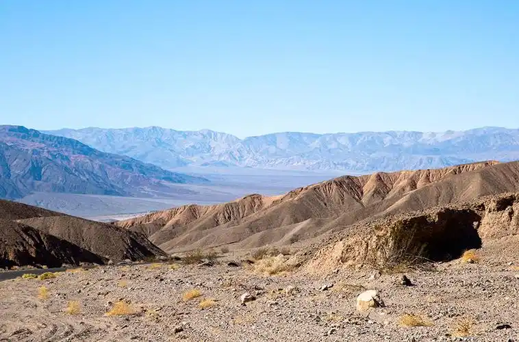 直击美国死亡谷 尝尝接近死神的滋味