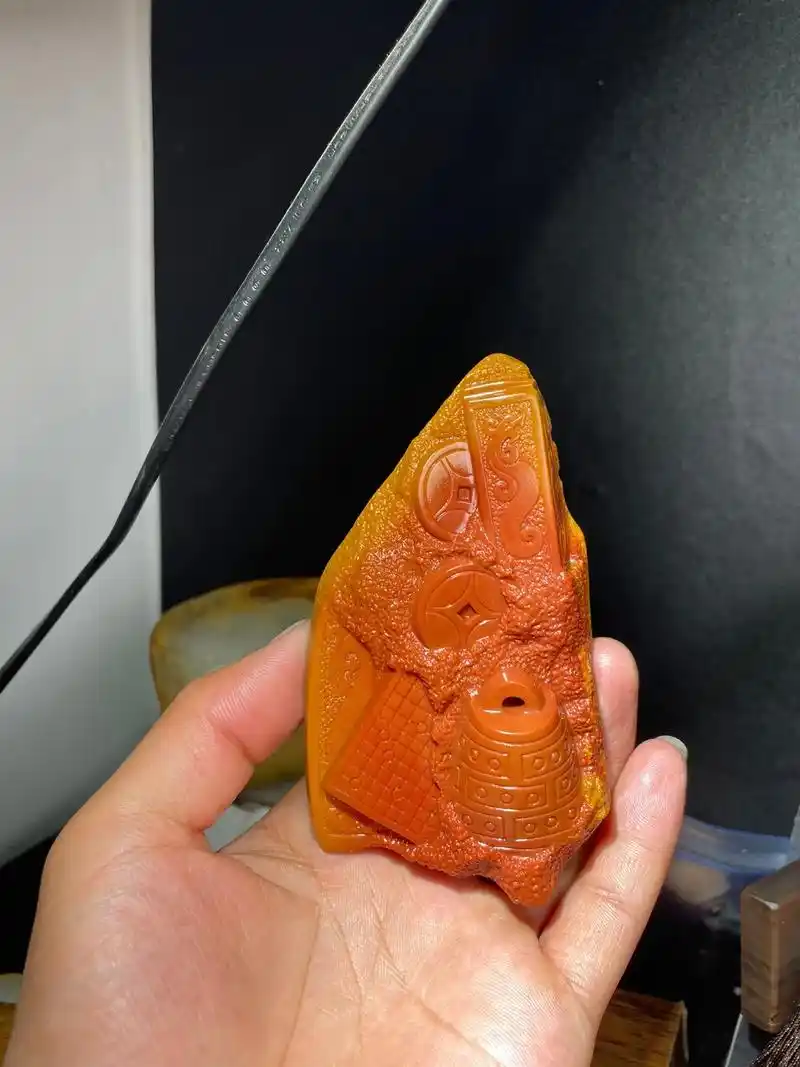 锦灰堆摆件#黄蜡石 #玉雕艺术 #纯手工雕刻 #赏石轩 - 抖音