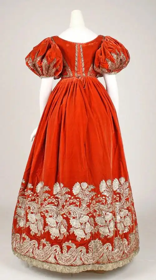 丝绸宫廷裙,德国,1828金线刺绣#服装设计  #vintage  #古着vintage