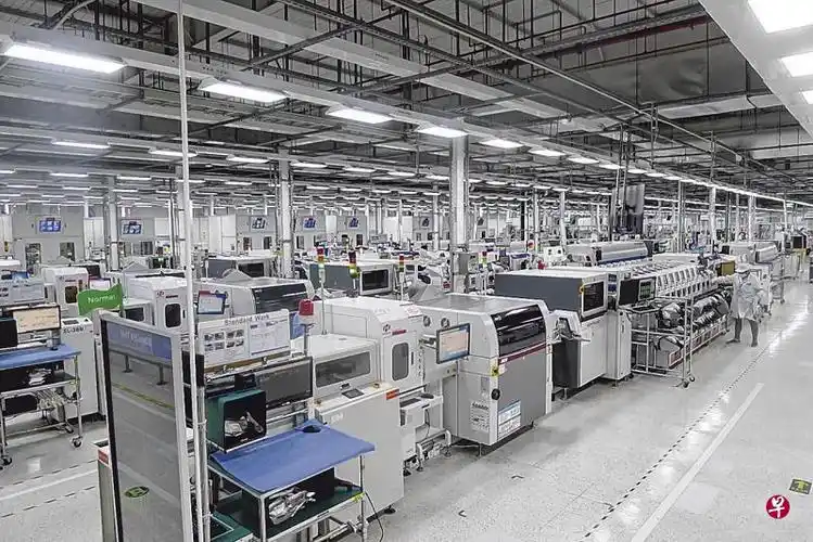 伟创力的制造车间已实现设备自动化与生产线智能化.(薛之白摄)