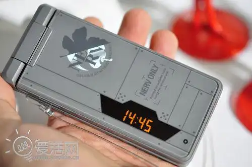 夏普aquos phone sh-06d eva纪念版6月上市