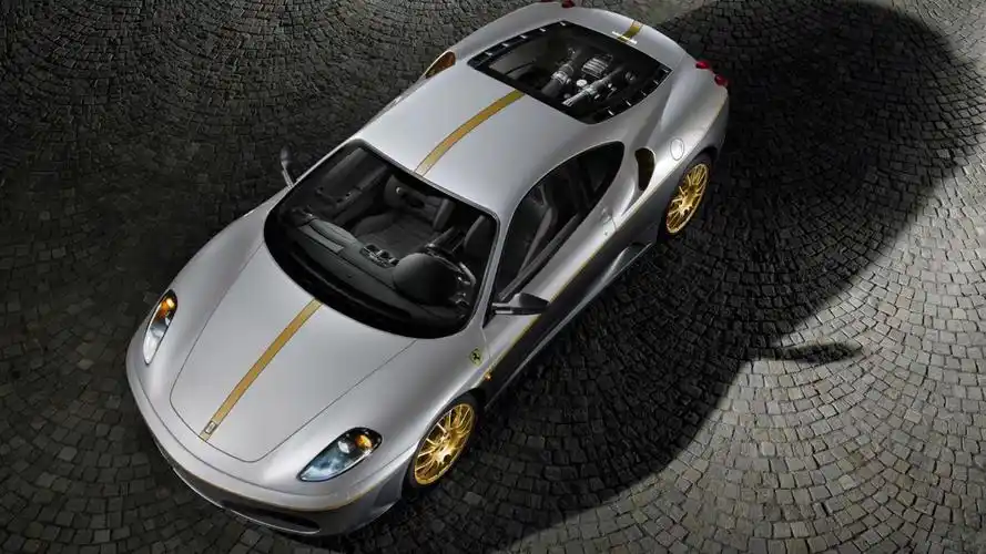 法拉利经典名车壁纸-汽车壁纸-高清汽车图片-娟娟壁纸