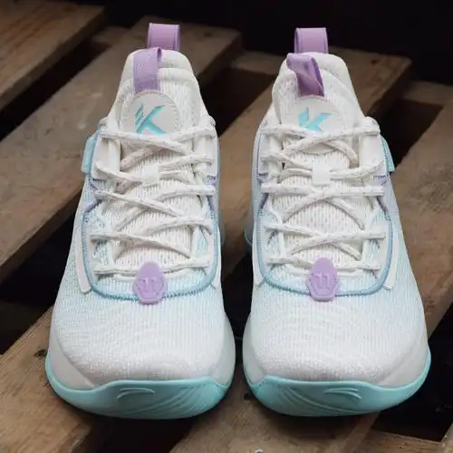 篮球鞋男低帮安踏耐磨防滑_安踏男轻骑兵7低帮篮球鞋防滑耐磨男款运动