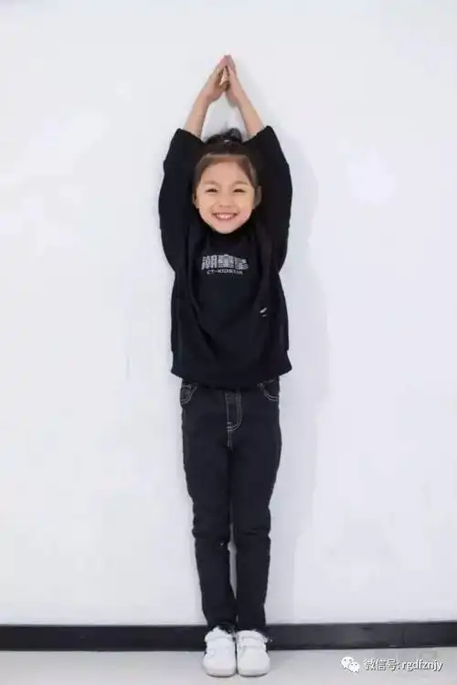 形体礼仪 | 你留意过孩子的站姿吗?