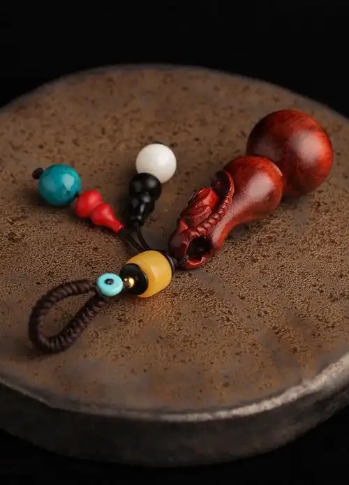 高档汽车钥匙挂件紫檀木制品男女葫芦手工编绳钥匙扣平安扣吊坠