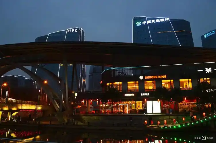 p>圆融时代广场位于 a target="_blank" href="/item/苏州工业园区