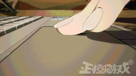 正惊gif囧图:女朋友比游戏更好玩?姑娘皮这一下你开心吗!