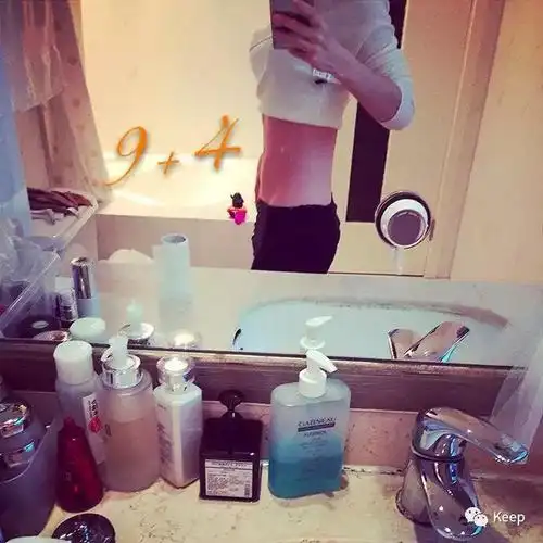 两个孩子的妈妈还有马甲线?运动备孕是逆龄关键