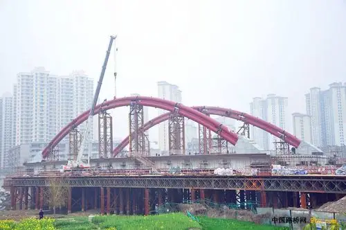 [分享]钢管拱桥是如何施工的?
