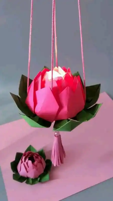 手工制作有谁还不知道中秋节和教师节是同一天教你用彩纸折个漂亮的