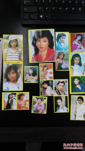 贴纸不干胶:翁美玲(黄边,散张22枚 小版8枚,共30枚,未用过)