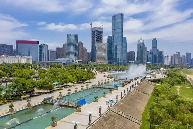 南昌秋水广场音乐喷泉图片