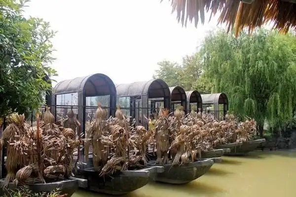 《三国演义》草船借箭中,为何曹操不放火箭呢?