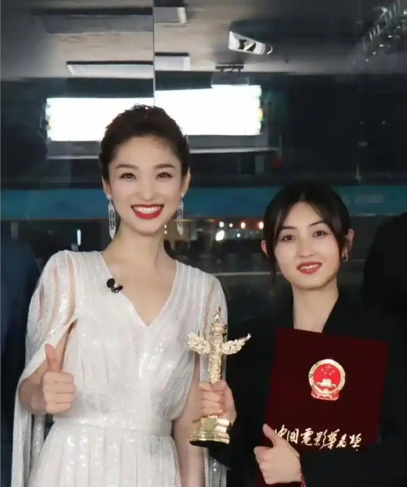 张子枫身高多少?[滑稽]